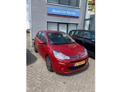 Rood Gebruikt 2014 Citroën C3 Tendance Hatchback | € 6.000 (Iets duurder)