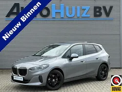 Grijs Gebruikt 2023 BMW 220 Executive Stationwagen | € 35.990 (Goede deal)