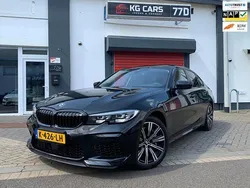 Zwart Gebruikt 2021 BMW 330 Executive Sedan | € 29.500 (Super prijs)