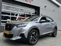 Grijs Gebruikt 2020 Peugeot 2008 Allure SUV | € 16.950 (Goede deal)