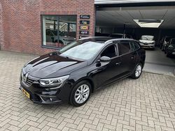 Zwart Gebruikt 2020 Renault Mégane GrandTour LIMITED Stationwagen | € 15.250 (Eerlijke prijs)