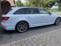 Wit Gebruikt 2019 Audi A4 S-Line Stationwagen | € 27.449 (Goede deal)