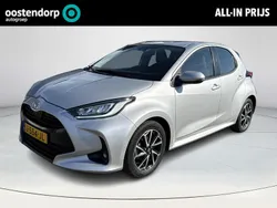 Grijs Gebruikt 2020 Toyota Yaris Edition Hatchback | € 18.750 (Eerlijke prijs)