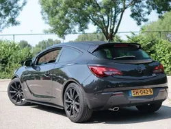 Gebruikt 2015 Opel Astra GTC Sedan | € 9.000 (Iets duurder)