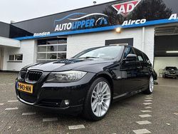 Zwart (metallic) Gebruikt 2012 BMW 318 Luxury Line Stationwagen | € 7.250 (Goede deal)