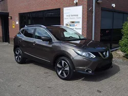 Zwart Gebruikt 2016 Nissan Qashqai N-Connecta SUV | € 15.950 (Eerlijke prijs)