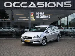Grijs Gebruikt 2017 Opel Astra Edition Stationwagen | € 9.950 (Eerlijke prijs)