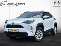 Wit Gebruikt 2023 Toyota Yaris Cross Active SUV | € 24.895 (Eerlijke prijs)
