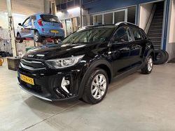 Zwart Gebruikt 2021 Kia Stonic SUV | € 16.850 (Goede deal)