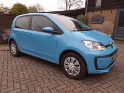Blauw Gebruikt 2017 VW up! move up! Hatchback | € 6.999 (Eerlijke prijs)