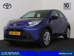 Blauw Gebruikt 2025 Toyota Aygo Play Hatchback | € 19.945 (Eerlijke prijs)