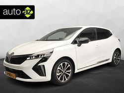 Wit Gebruikt 2023 Renault Clio V Techno Hatchback | € 15.900 (Goede deal)