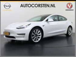 Wit, metallic lak Gebruikt 2020 Tesla Model 3 Long Range Sedan | € 24.795 (Eerlijke prijs)