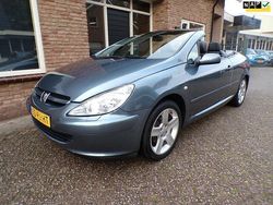 Grijs Gebruikt 2005 Peugeot 307 CC Cabriolet | € 2.950 (Duur)
