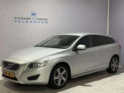 Grijs, metallic lak Gebruikt 2012 Volvo V60 Kinetic Stationwagen | € 6.950 (Goede deal)