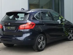 Blauw Gebruikt 2018 BMW 218 Executive Stationwagen | € 17.900 (Eerlijke prijs)