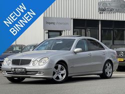 Grijs Gebruikt 2002 Mercedes E240 Avantgarde Sedan | € 7.999 (Eerlijke prijs)