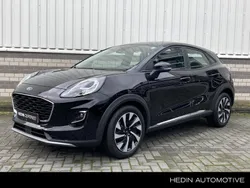 Zwart Gebruikt 2023 Ford Puma Titanium SUV | € 25.945 (Eerlijke prijs)