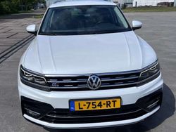 Wit Gebruikt 2018 VW Tiguan Highline SUV | € 26.500 (Eerlijke prijs)