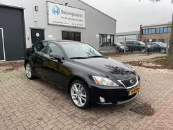 Zwart Gebruikt 2010 Lexus IS220d Business Edition Sedan | € 3.150