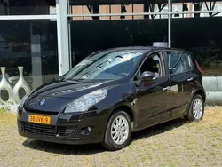 Zwart Gebruikt 2009 Renault Scénic III Expression MPV | € 7.450 (Eerlijke prijs)