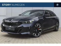 Zwart Gebruikt 2023 BMW i5 Executive Sedan | € 74.950