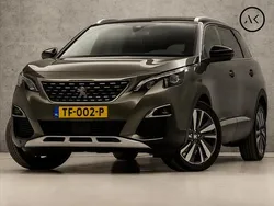 Grijs, metallic lak Gebruikt 2018 Peugeot 5008 GT-line MPV | € 16.945 (Eerlijke prijs)