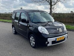 Zwart Gebruikt 2012 Renault Kangoo Expression MPV | € 6.450 (Eerlijke prijs)