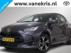 Grijs Nieuw 2025 Toyota Yaris Hybrid Comfort Hatchback | € 30.999 (Eerlijke prijs)