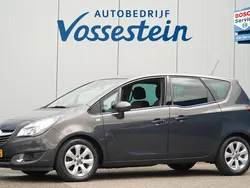 Grijs Gebruikt 2016 Opel Meriva MPV | € 8.950 (Eerlijke prijs)
