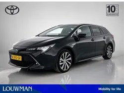 Zwart, metallic lak Gebruikt 2022 Toyota Corolla Plus Stationwagen | € 25.445 (Eerlijke prijs)