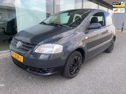 Grijs Gebruikt 2005 VW Fox Trendline Hatchback | € 999 (Eerlijke prijs)