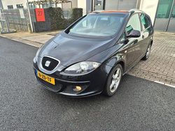 Zwart Gebruikt 2008 Seat Altea XL Stylance MPV | € 1.999 (Super prijs)