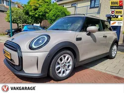 Grijs Gebruikt 2023 Mini Cooper Hatchback | € 28.450