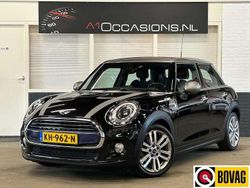 Zwart Gebruikt 2016 Mini Cooper Business Hatchback | € 9.995 (Goede deal)