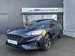 Grijs Gebruikt 2020 Ford Focus ST-Line Hatchback | € 20.945 (Eerlijke prijs)