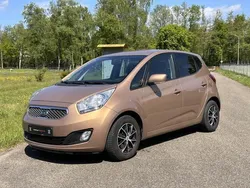 Bruin Gebruikt 2010 Kia Venga 2 Hatchback | € 9.900 (Eerlijke prijs)