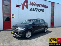 Zwart Gebruikt 2022 VW T-Roc IQ Drive SUV | € 27.750 (Eerlijke prijs)