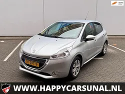Grijs Gebruikt 2013 Peugeot 208 Envy Hatchback | € 4.950 (Goede deal)