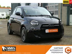 Zwart Gebruikt 2021 Fiat 500e Icon Hatchback | € 15.450 (Goede deal)