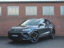Grijs Gebruikt 2024 VW Tiguan Style SUV | € 54.500 (Goede deal)