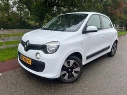 Wit Gebruikt 2015 Renault Twingo Authentique Hatchback | € 6.945 (Eerlijke prijs)