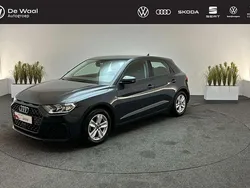 Grijs Gebruikt 2022 Audi A1 Sportback Proline Hatchback | € 19.795 (Eerlijke prijs)