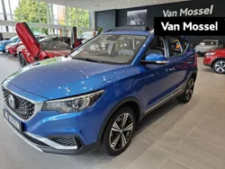 Blauw Gebruikt 2020 MG ZS Luxury Sedan | € 15.495 (Eerlijke prijs)