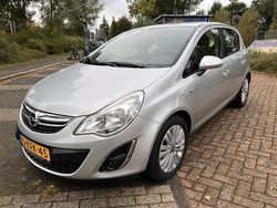 Grijs Gebruikt 2013 Opel Corsa Design Edition Hatchback | € 6.150 (Eerlijke prijs)
