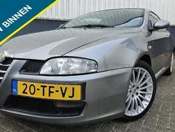 Grijs, metallic lak Gebruikt 2006 Alfa Romeo GT Distinctive Coupé | € 3.999 (Eerlijke prijs)
