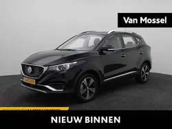 Zwart Gebruikt 2020 MG ZS Luxury Sedan | € 14.495 (Eerlijke prijs)