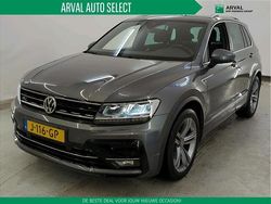 Grijs Gebruikt 2020 VW Tiguan Highline SUV | € 28.850 (Eerlijke prijs)