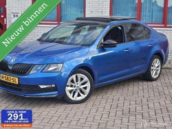 Blauw Gebruikt 2020 Skoda Octavia Business Line Hatchback | € 16.950 (Super prijs)