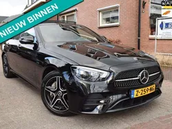 Zwart, metallic lak Gebruikt 2021 Mercedes E300 AMG line Sedan | € 49.945 (Eerlijke prijs)